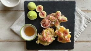 bruschette con fichi ricetta di stagione saporido
