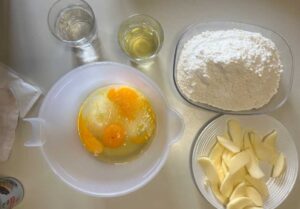 ingredienti ciambella alle mele saporido
