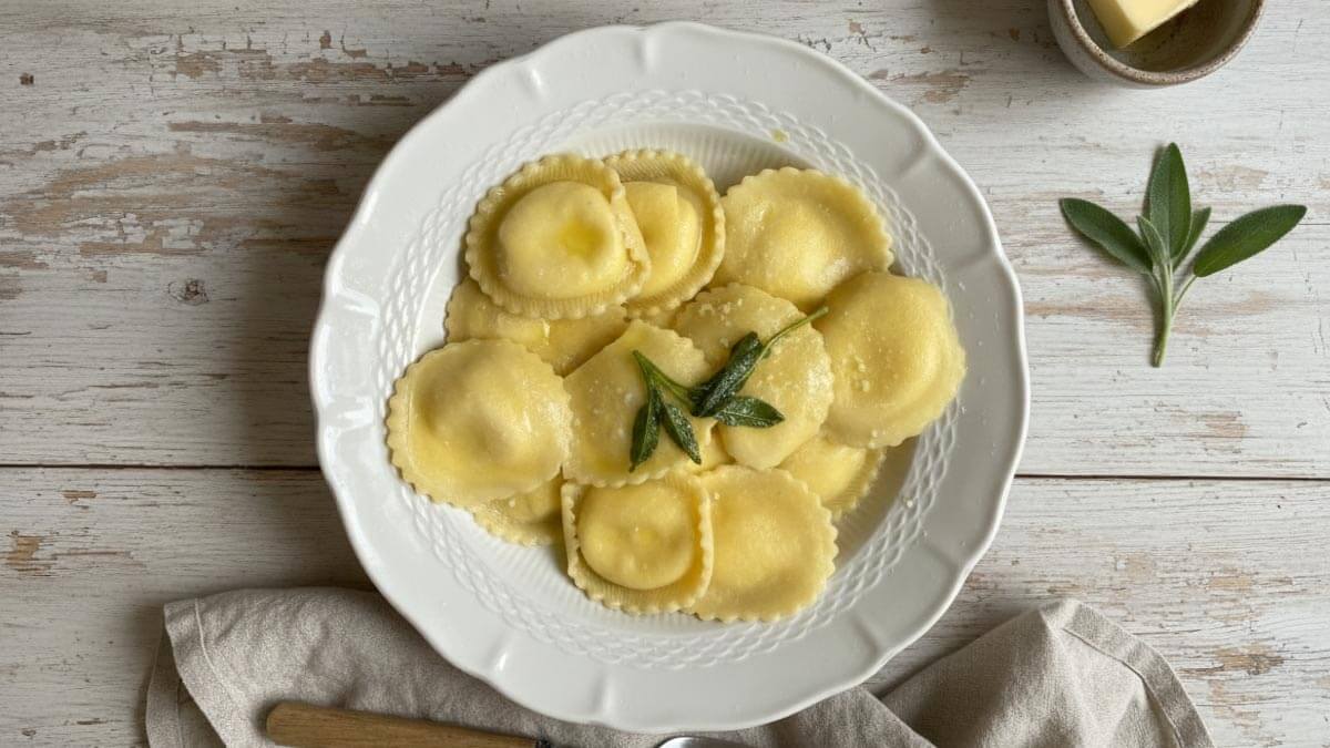 ricetta ravioli burro e salvia