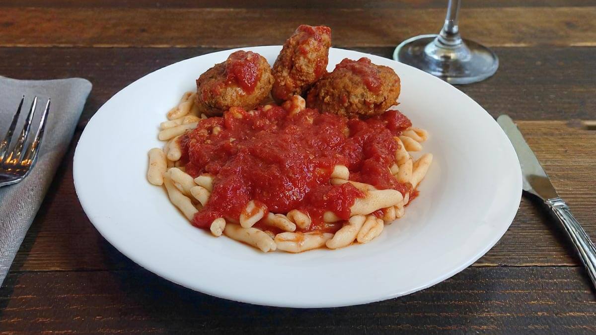 cicatielli al sugo di polpette ricetta primo piatto saporido