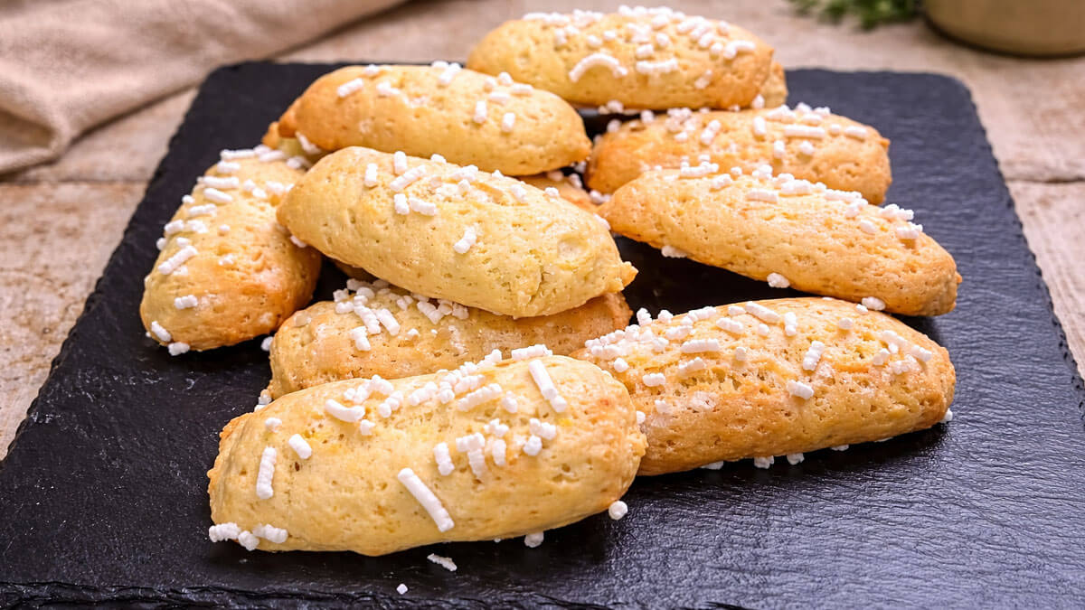 ricetta biscotti da colazione o merenda con granella di zucchero saporido