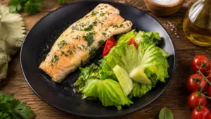 salmone in padella acqua e prezzemolo