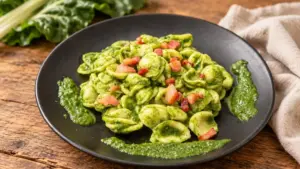 idea ricetta primo piatto orecchiette bietola e pancetta saporido